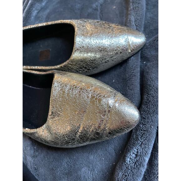 Crinkle Metallic Flats - GUC - 9 - Picture 4 of 10